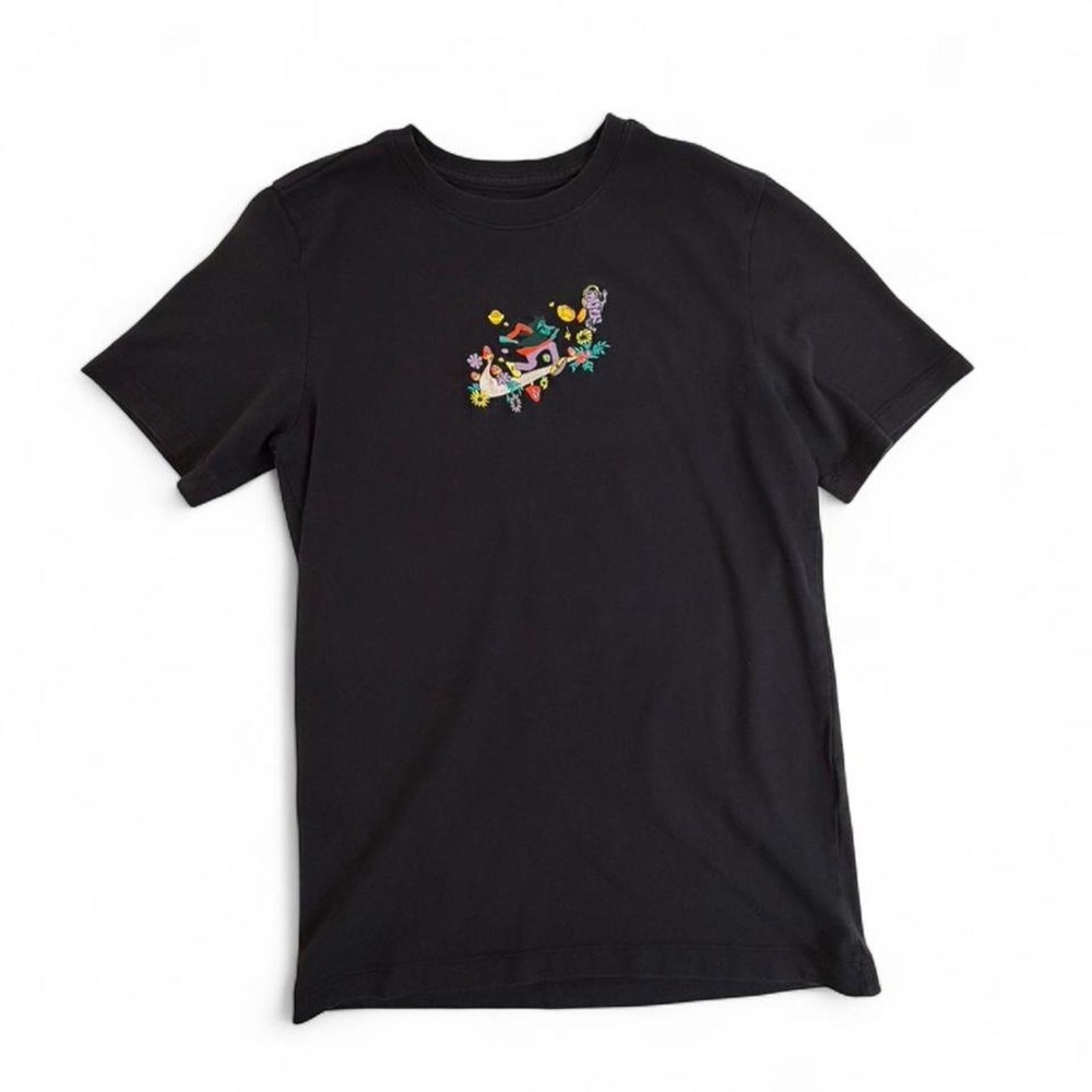 Nike Tee Embroidered Graphic T-Shirt Black Size Small